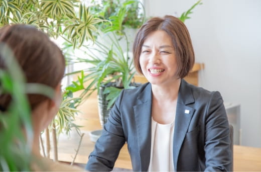 働く人の個性が輝く企業となるイメージ